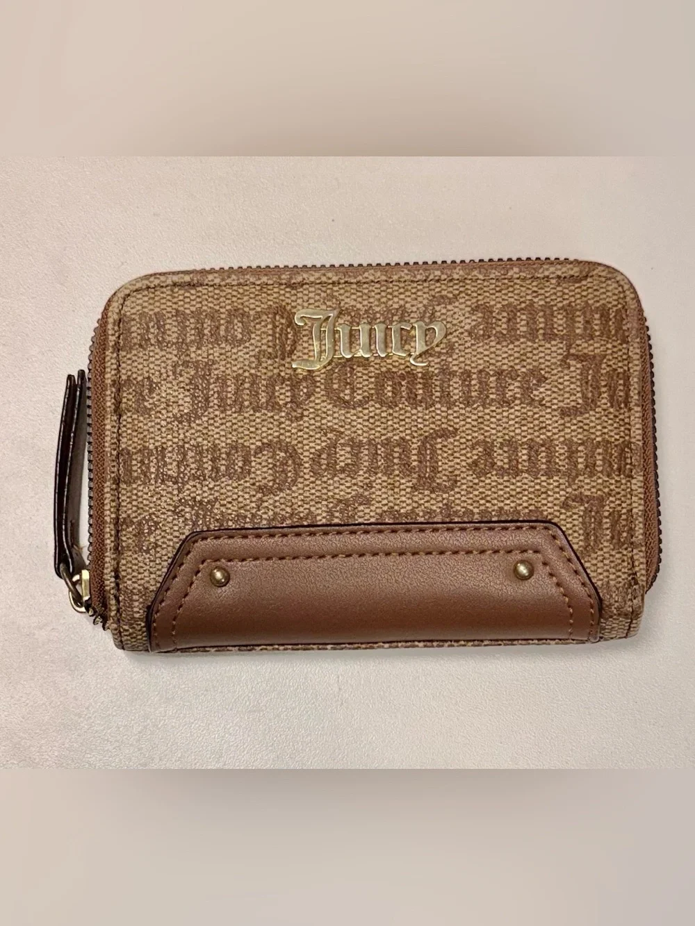 Juicy Couture Brown and Gold Zip Card Wallet - Like New